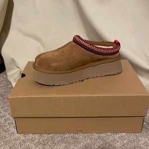 Rare Ugg Tazz slippers!